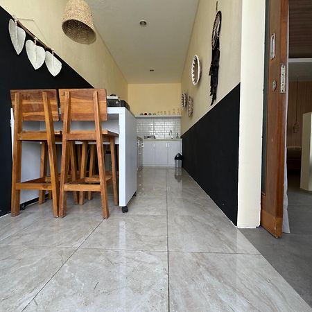 Kiki Village Bathtub Canggu Eksteriør bilde